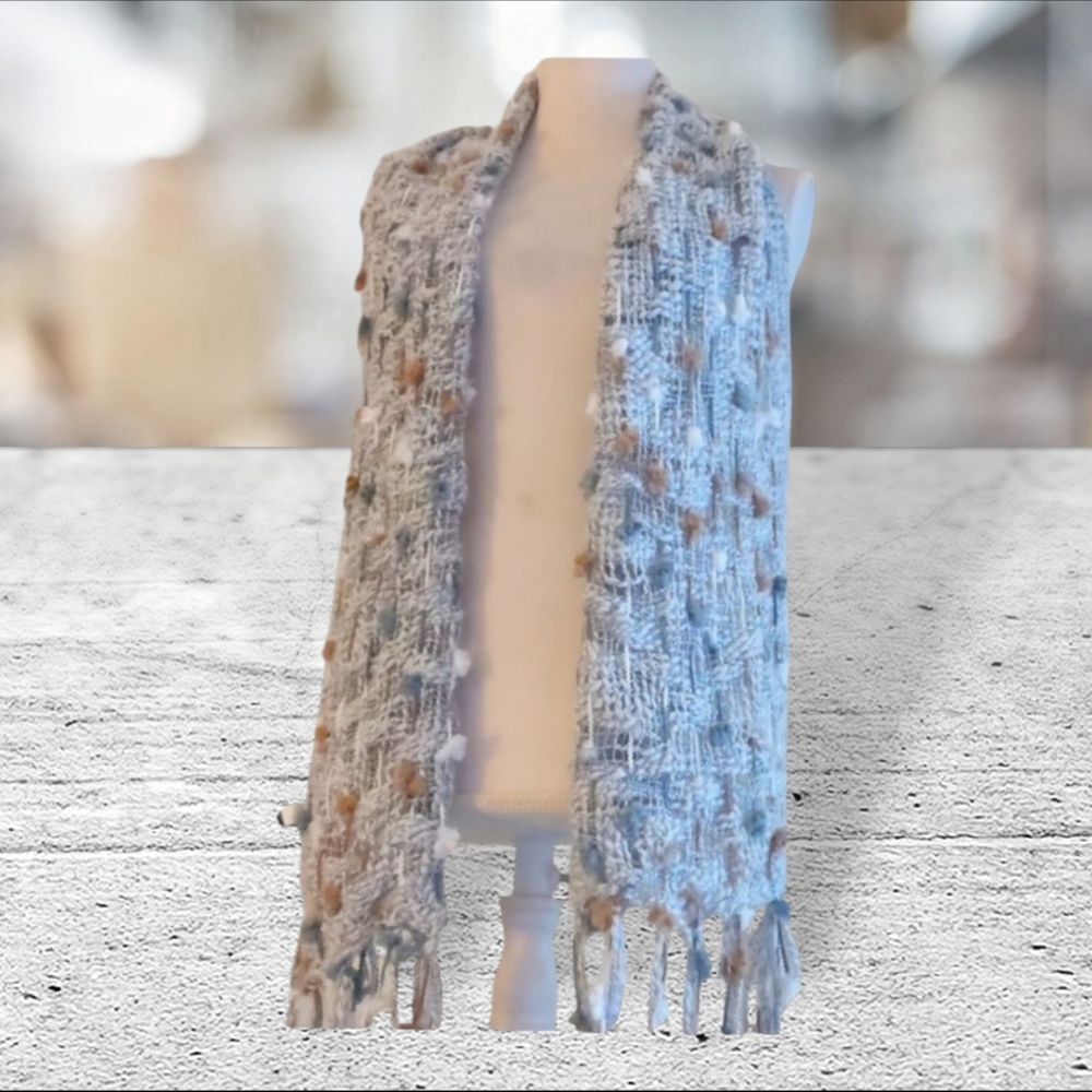 Scarf by 2chic 🎉host pick🎉